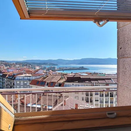 Oasis Costero Espectacular Terraza Y Vistas De Toda La Ria A 50 Metros De La Playa De Silgar Апартаменты Санхенхо